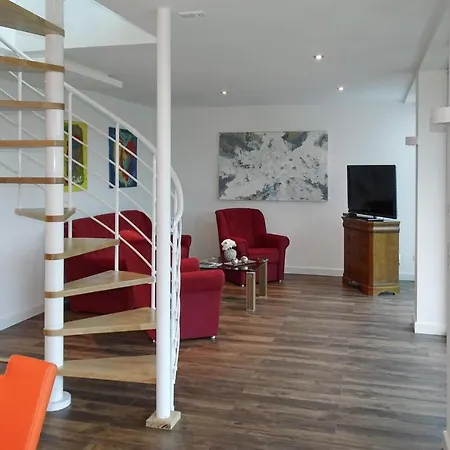 Haus 7