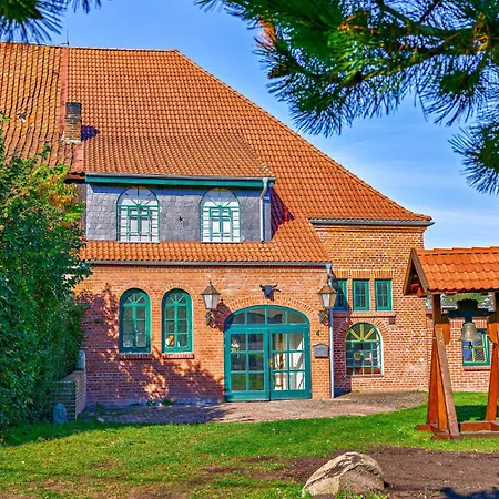 Haus 7 Hébergement de vacances Wendorf (Kuhlen-Wendorf)