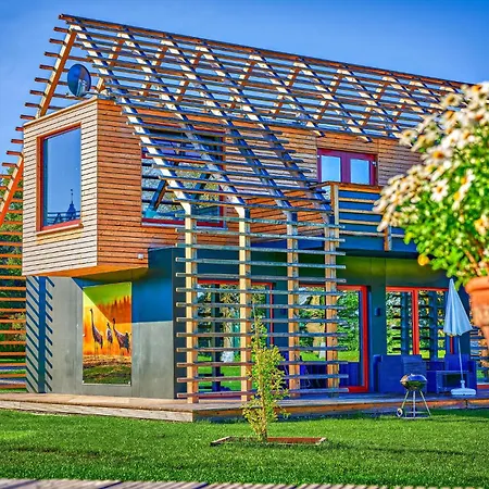 Haus 7 * Wendorf (Kuhlen-Wendorf)
